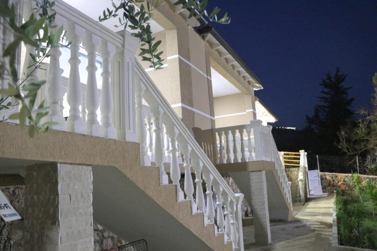 Essos Villas Dhermi Exterior photo