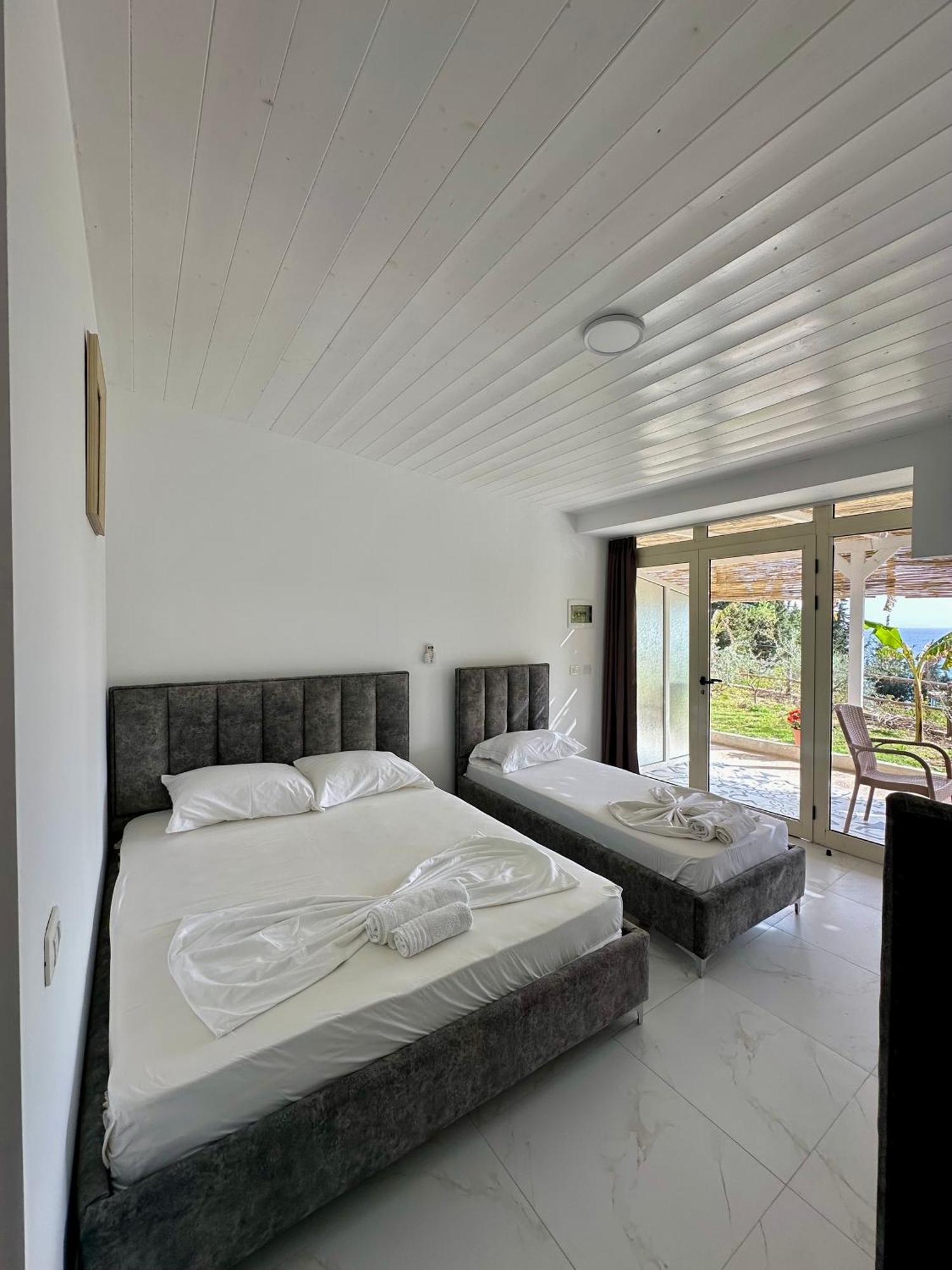Essos Villas Dhermi Exterior photo